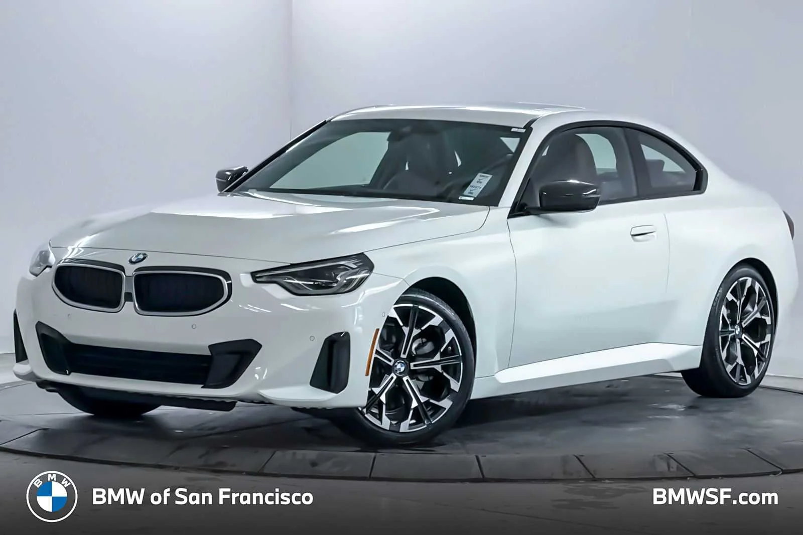 2025 BMW 2 Series 230i Coupe's photo