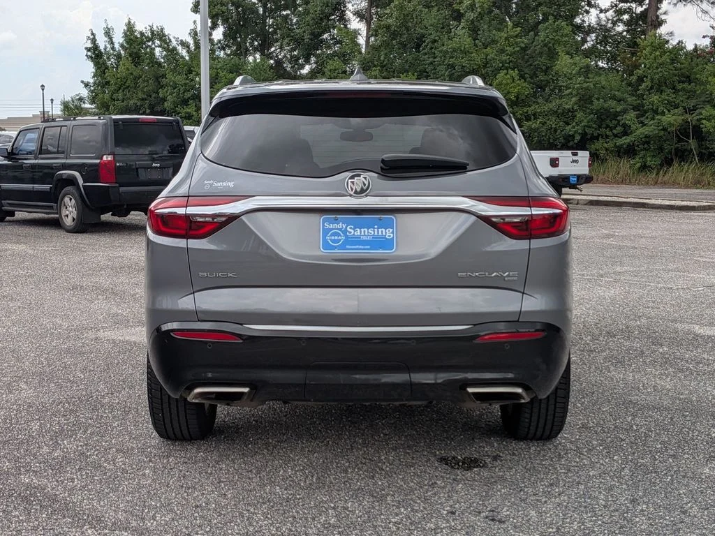 Used 2018 Gray Buick Essence image 4