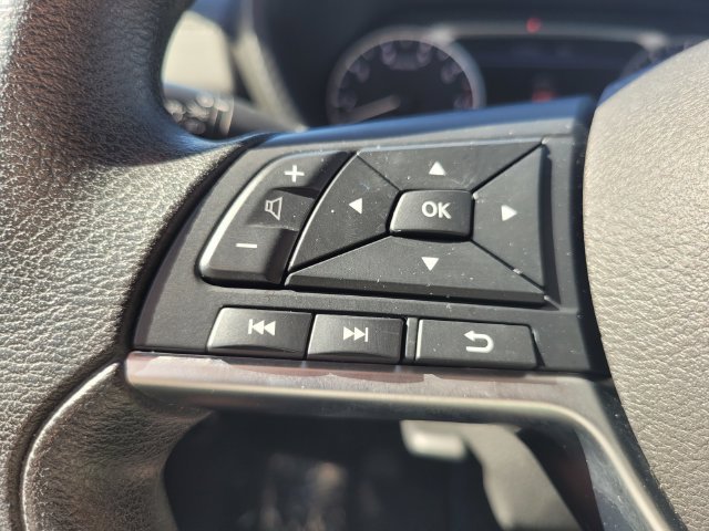 Used 2025 Blue Nissan SV image 28