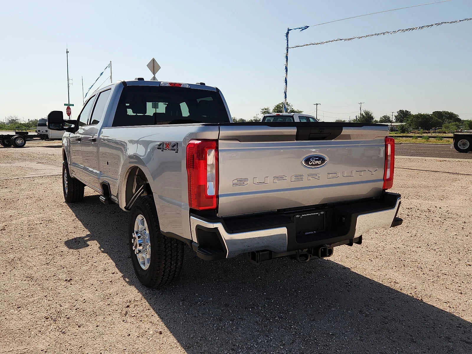 New 2026 Agate Black Metallic Ford XLT image 5