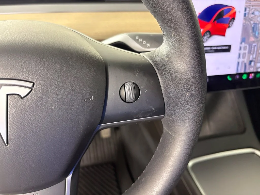 Used 2021 White Tesla Long Range image 21