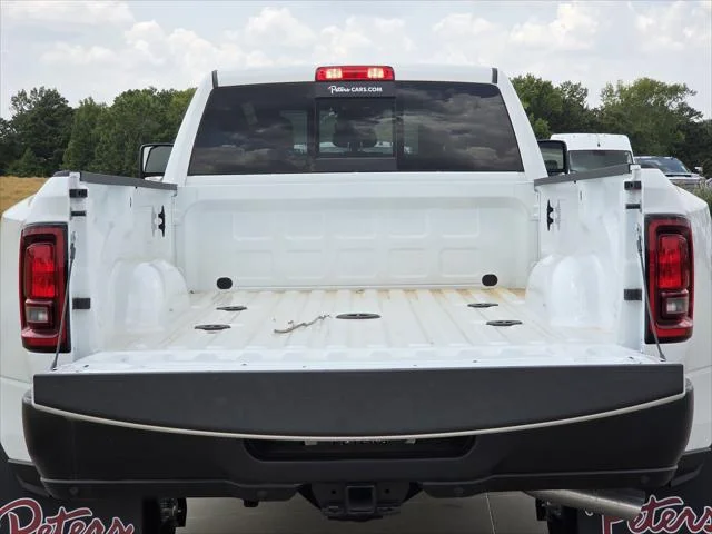 New 2026 Bright White Clear-Coat Exterior Paint RAM Tradesman image 6
