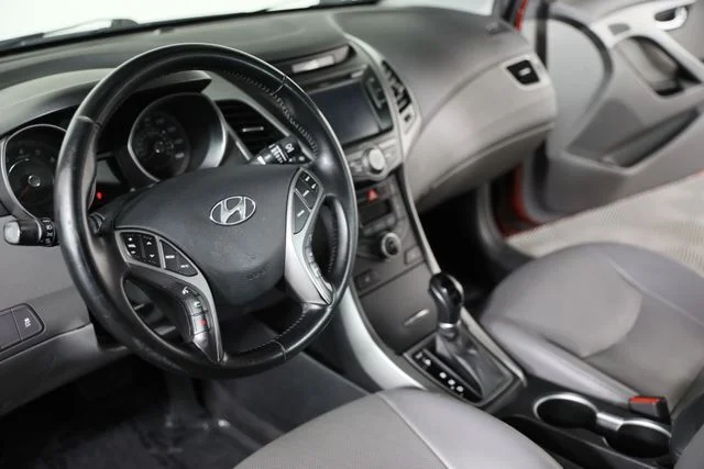 Used 2014 Red Hyundai Limited image 12