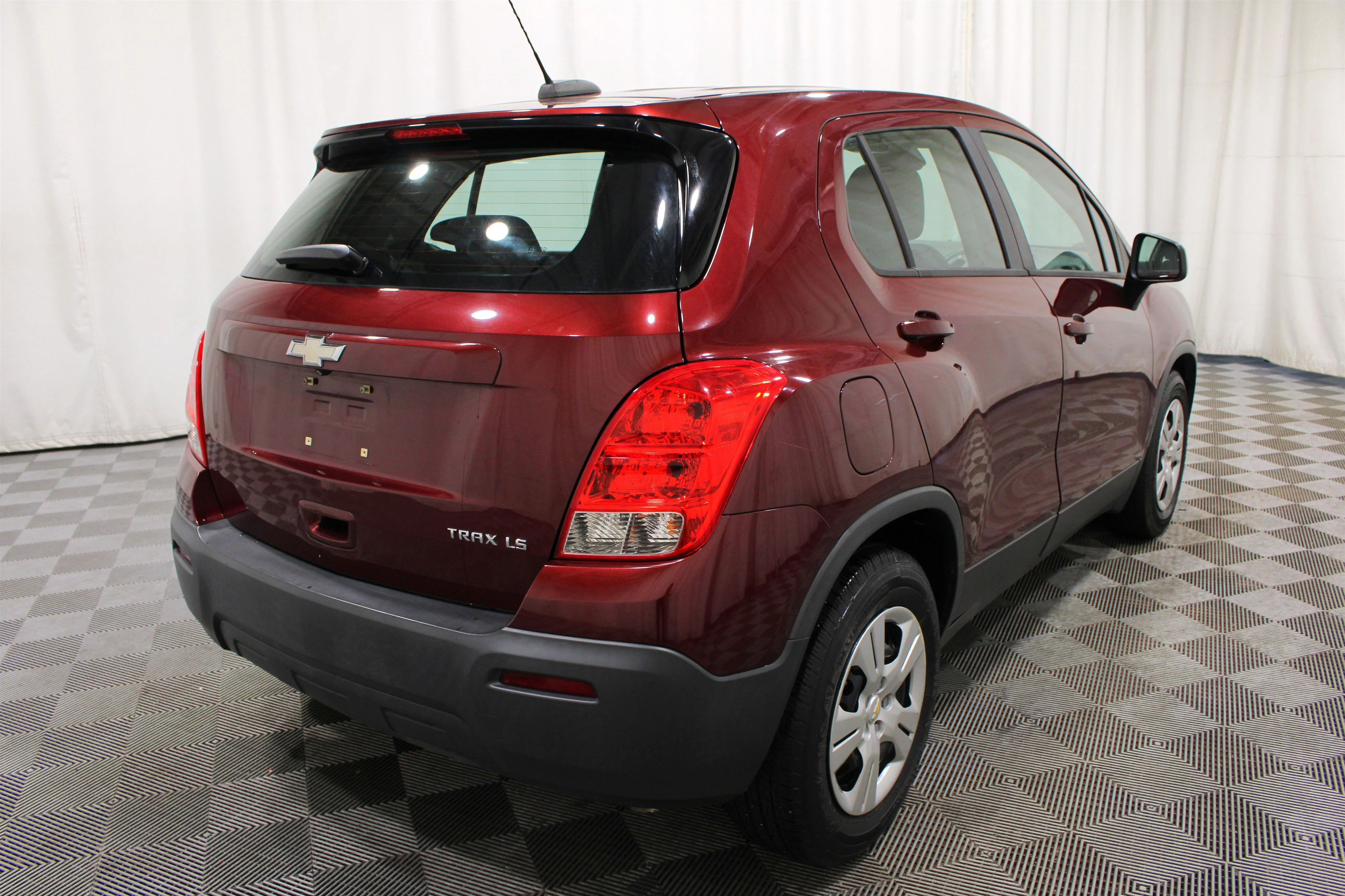 2016 Chevrolet Trax LS - Photo 26