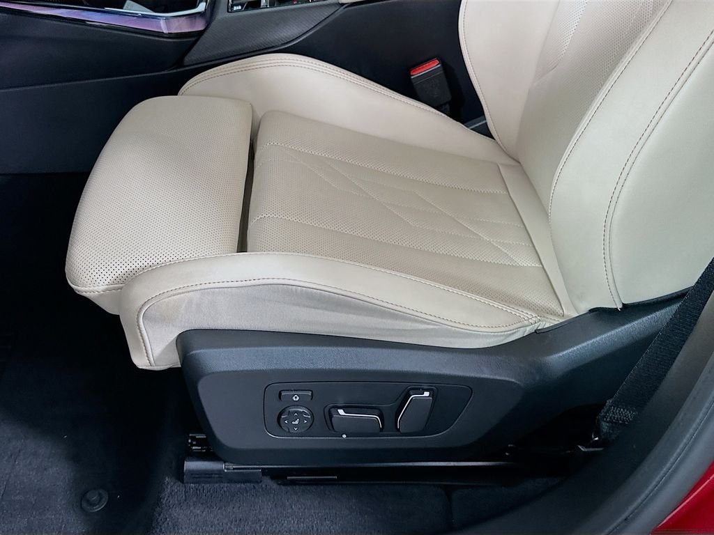 2026 BMW X3 30 - Photo 19