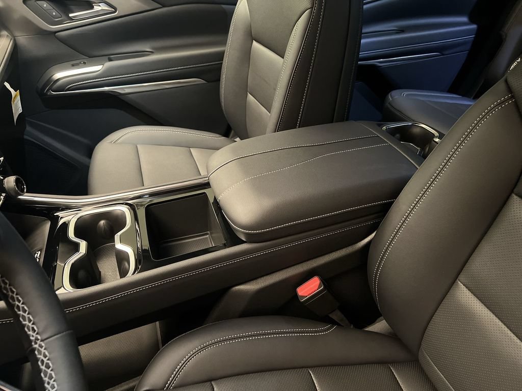2026 Chevrolet Traverse LT - Photo 20