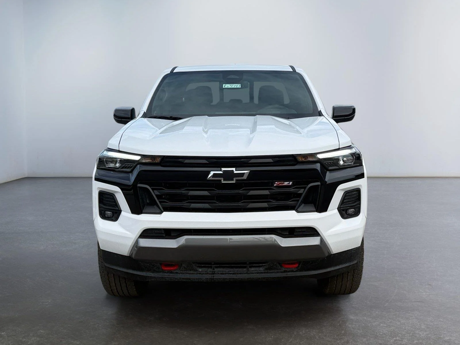 Used 2026 Summit White Chevrolet Z71 image 8