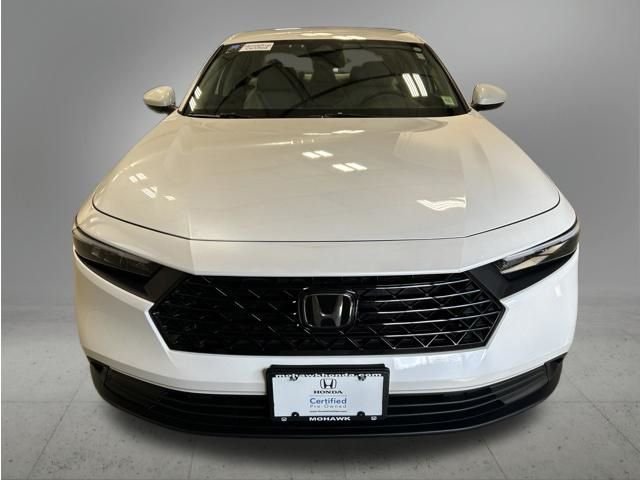 Certified Used 2024 Platinum White Pearl Honda LX image 10