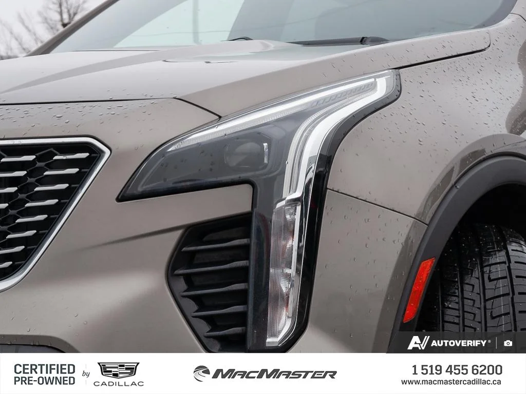 Used 2020  Cadillac Premium Luxury image 22