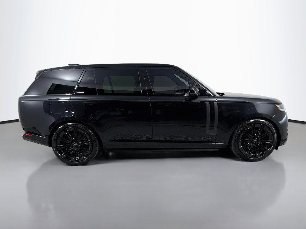 Used 2025 Black Land Rover Autobiography image 4