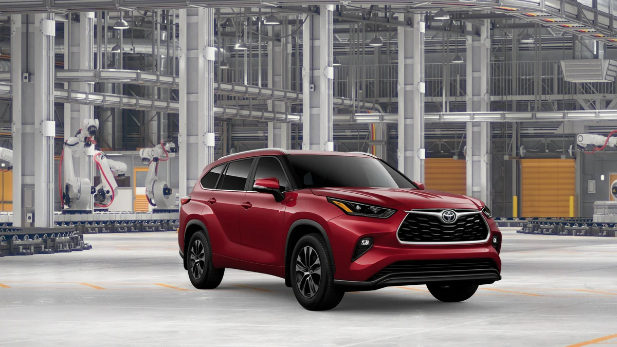 New 2026 Ruby Flare Pearl Toyota XLE image 15