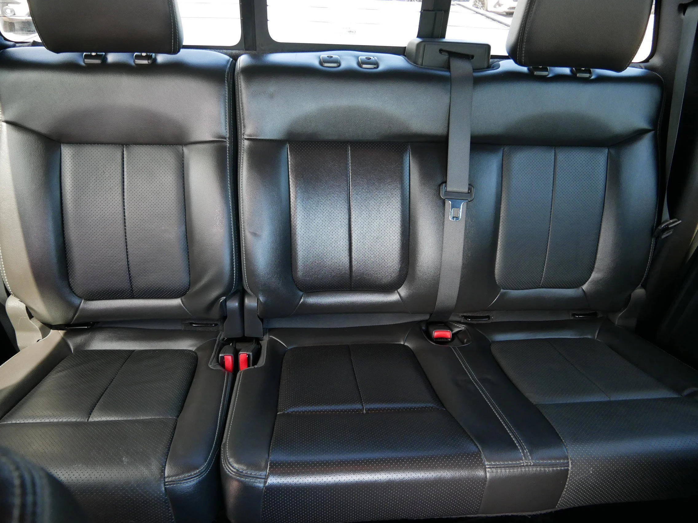 Used 2012 Ingot Silver Metallic Ford FX4 image 13