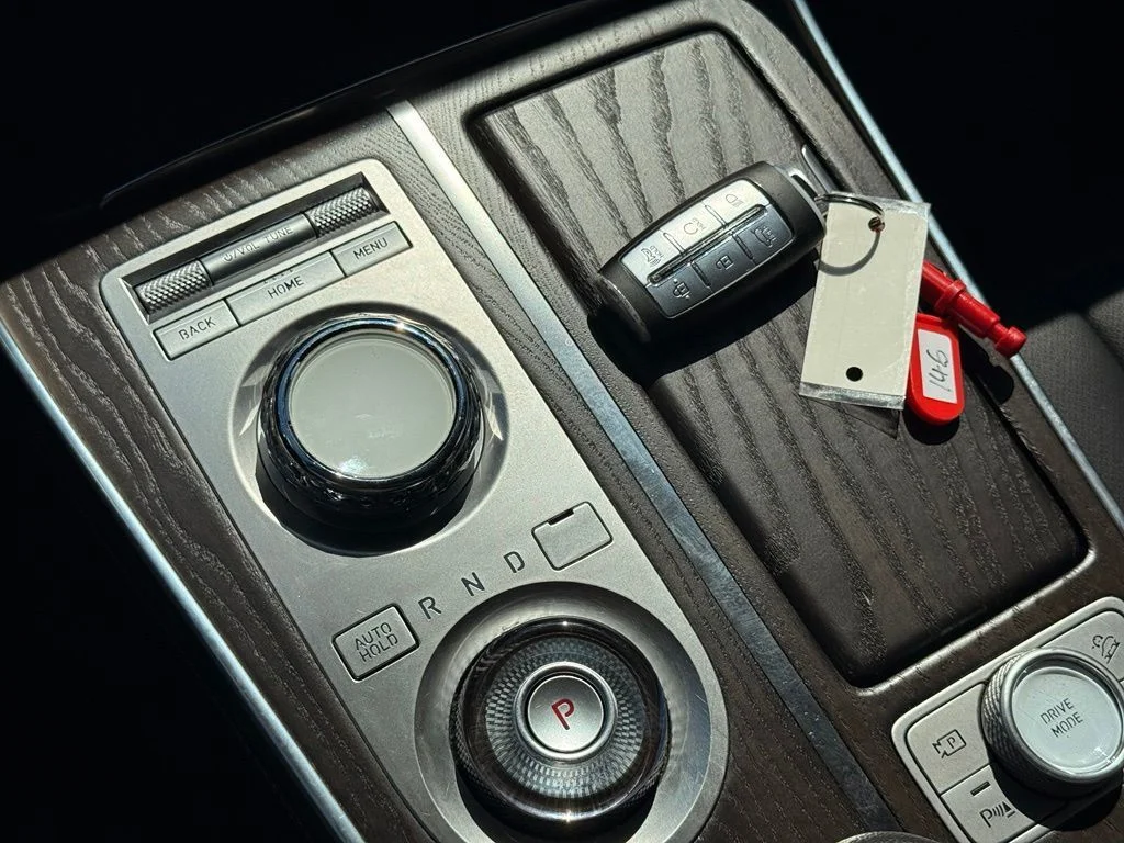 2024 GENESIS GV80 Standard - Photo 34