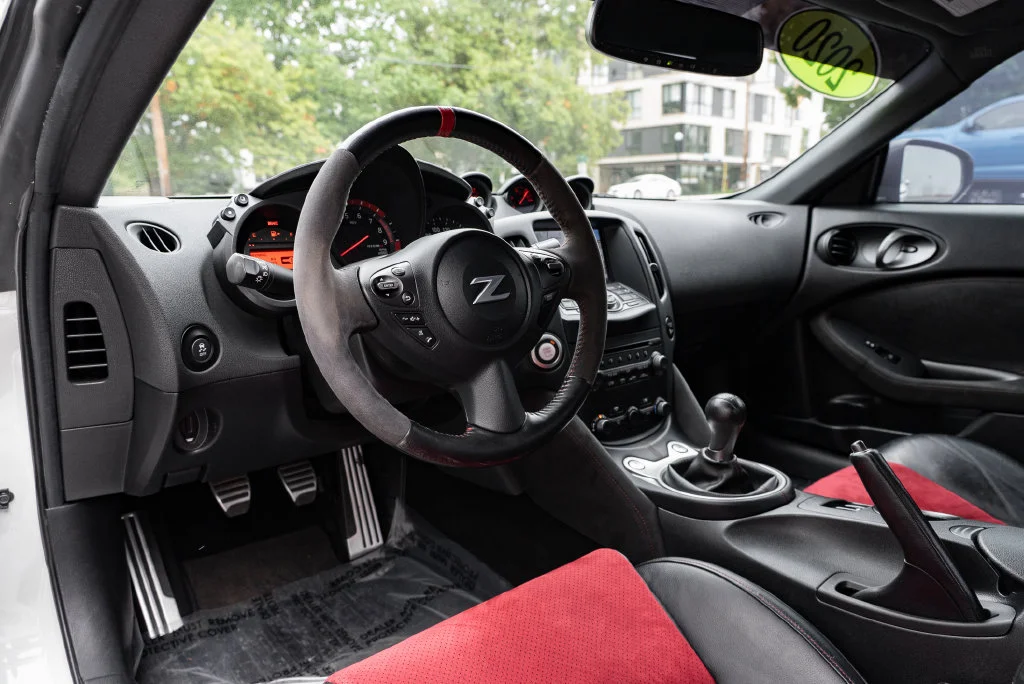 Used 2020 White Nissan Nismo image 22