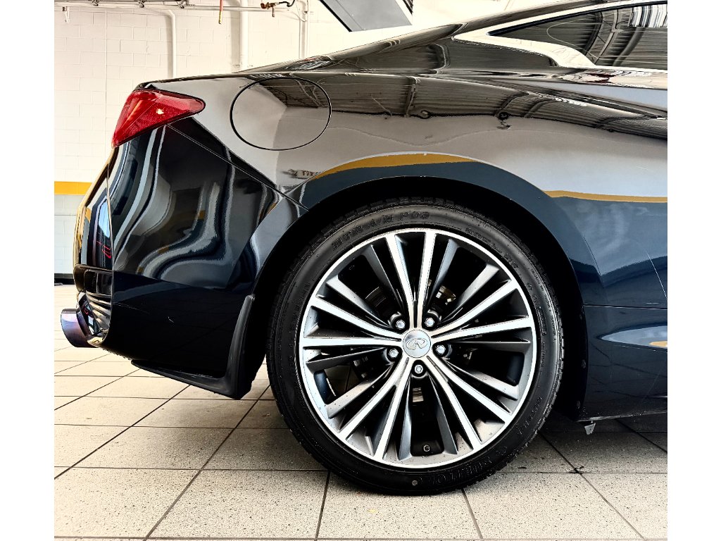 Used 2019 Black Obsidian INFINITI 3.0t PURE image 10