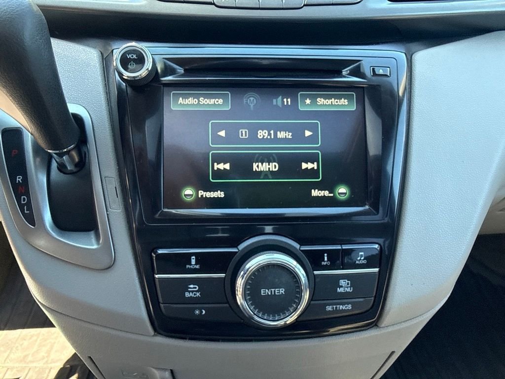 Used 2016 Modern Steel Metallic Honda EX-L image 15