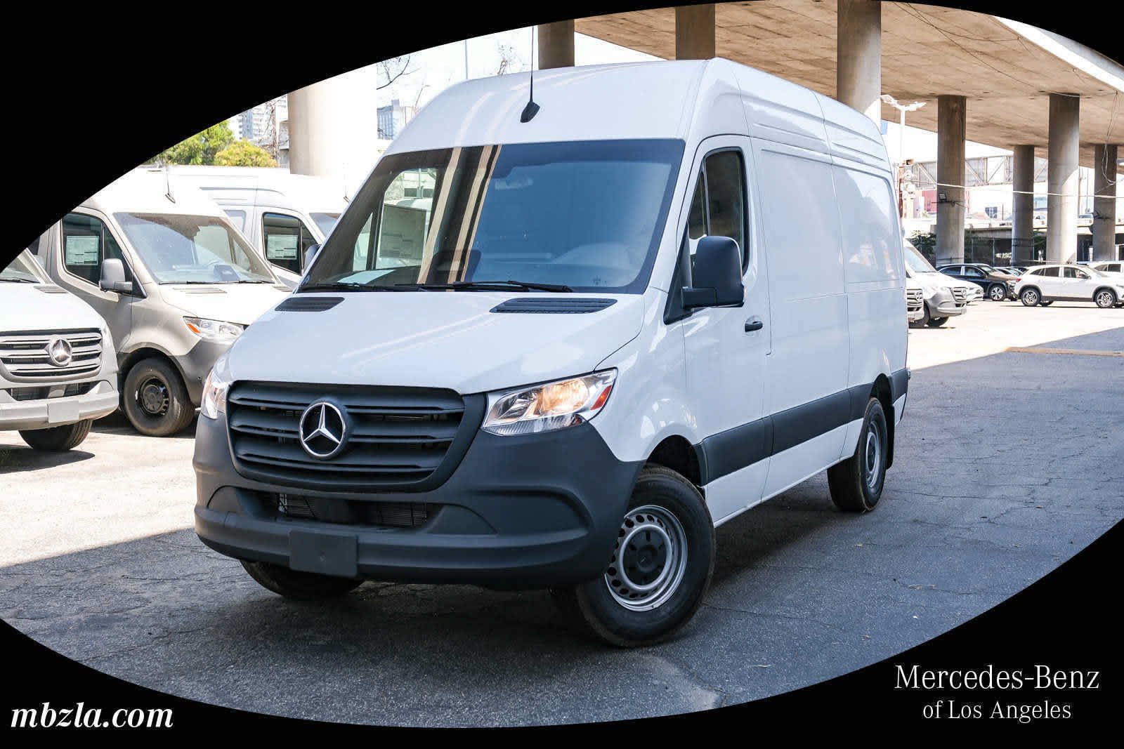 New 2026 Arctic White Mercedes-Benz Cargo 170ExtWB High Roof RWD 2.0L I4 Diesel Turbo image 13