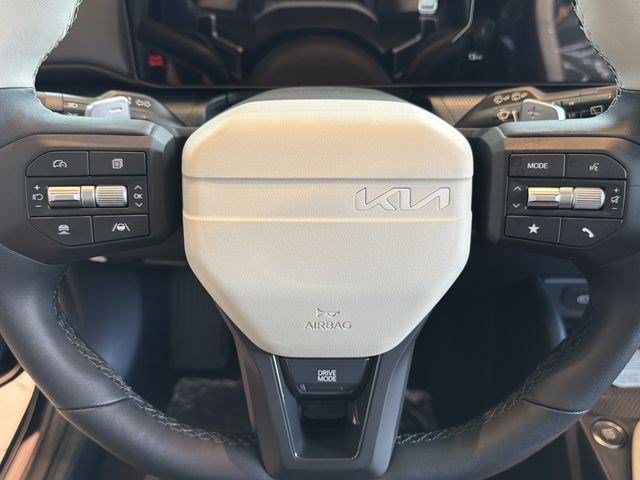 Certified Used 2026 Aurora Black Pearl Kia GT-Line image 10