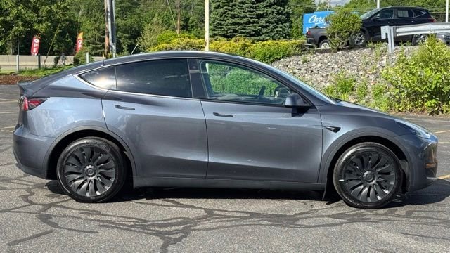 Used 2023 Midnight Silver Metallic Tesla Long Range image 7