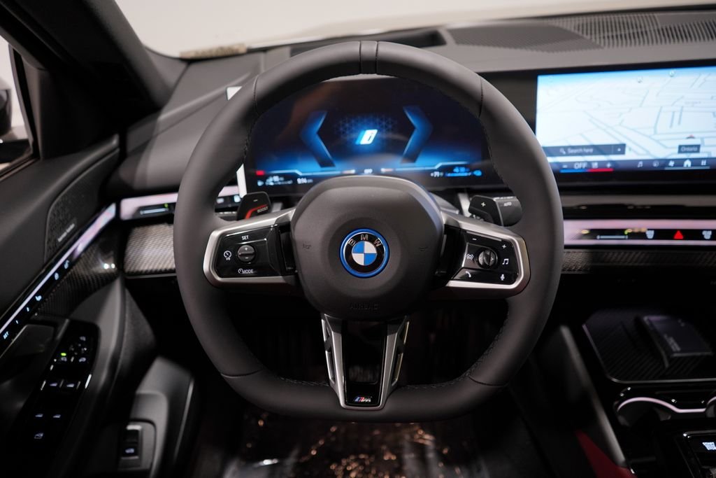 New 2027 Black Sapphire Metallic BMW 550e xDrive image 9