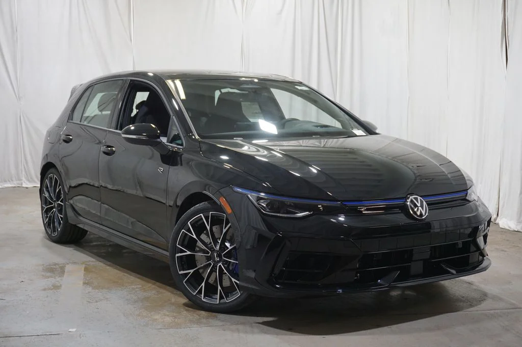 New 2026 Black Volkswagen 2.0T image 3