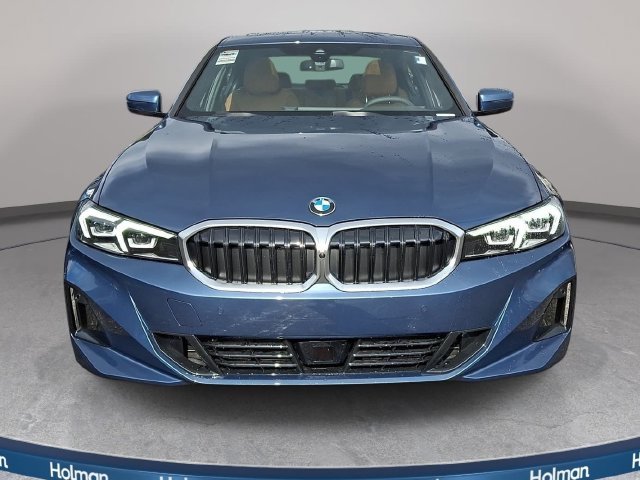 New 2026 Arctic Race Blue metallic BMW 330i xDrive image 2