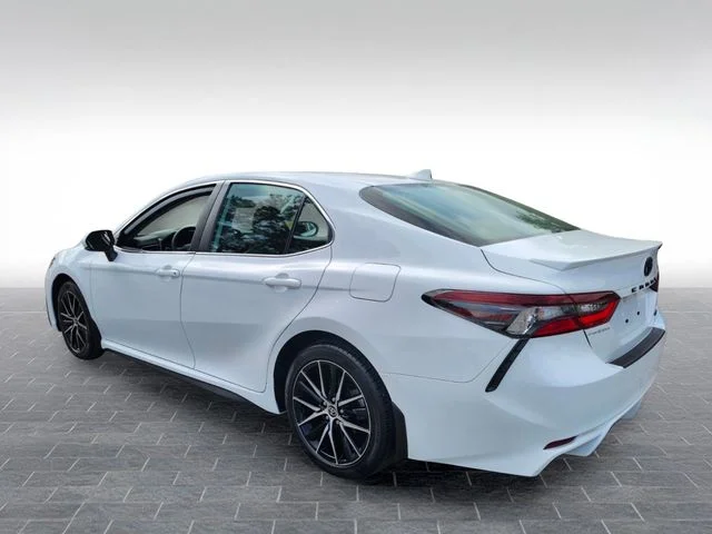 Used 2023 White Toyota SE image 7