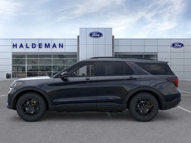 New 2026 Agate Black Metallic Ford Tremor image 3