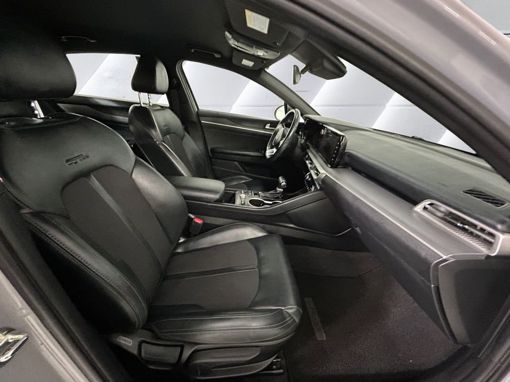 Used 2024 Gray Kia GT-Line image 13