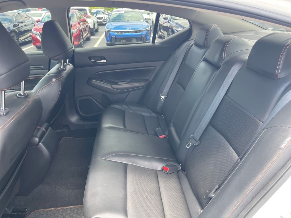 Used 2021 White Nissan 2.5 SR image 14