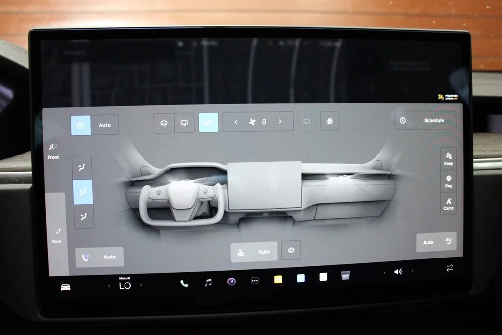 Used 2023 Solid Black Tesla Base image 32