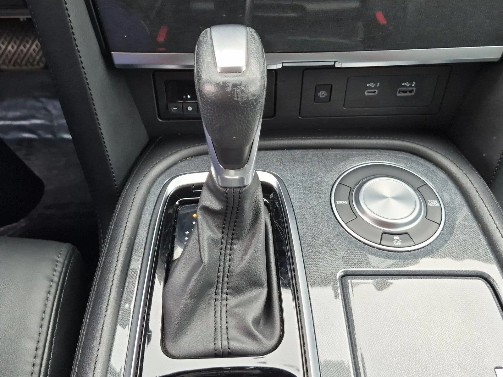 Used 2024 Gun Metallic Nissan SV image 28