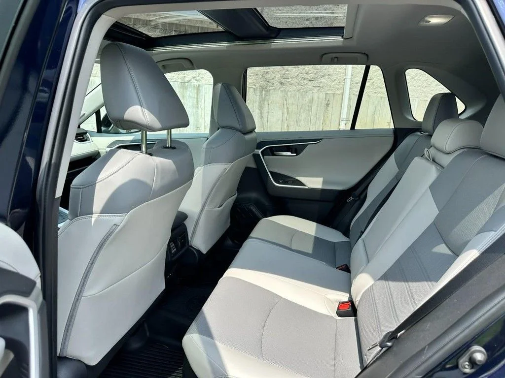 Used 2024  Toyota Limited image 12