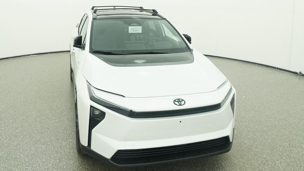 New 2026 Wind Chill Pearl Toyota Limited image 8