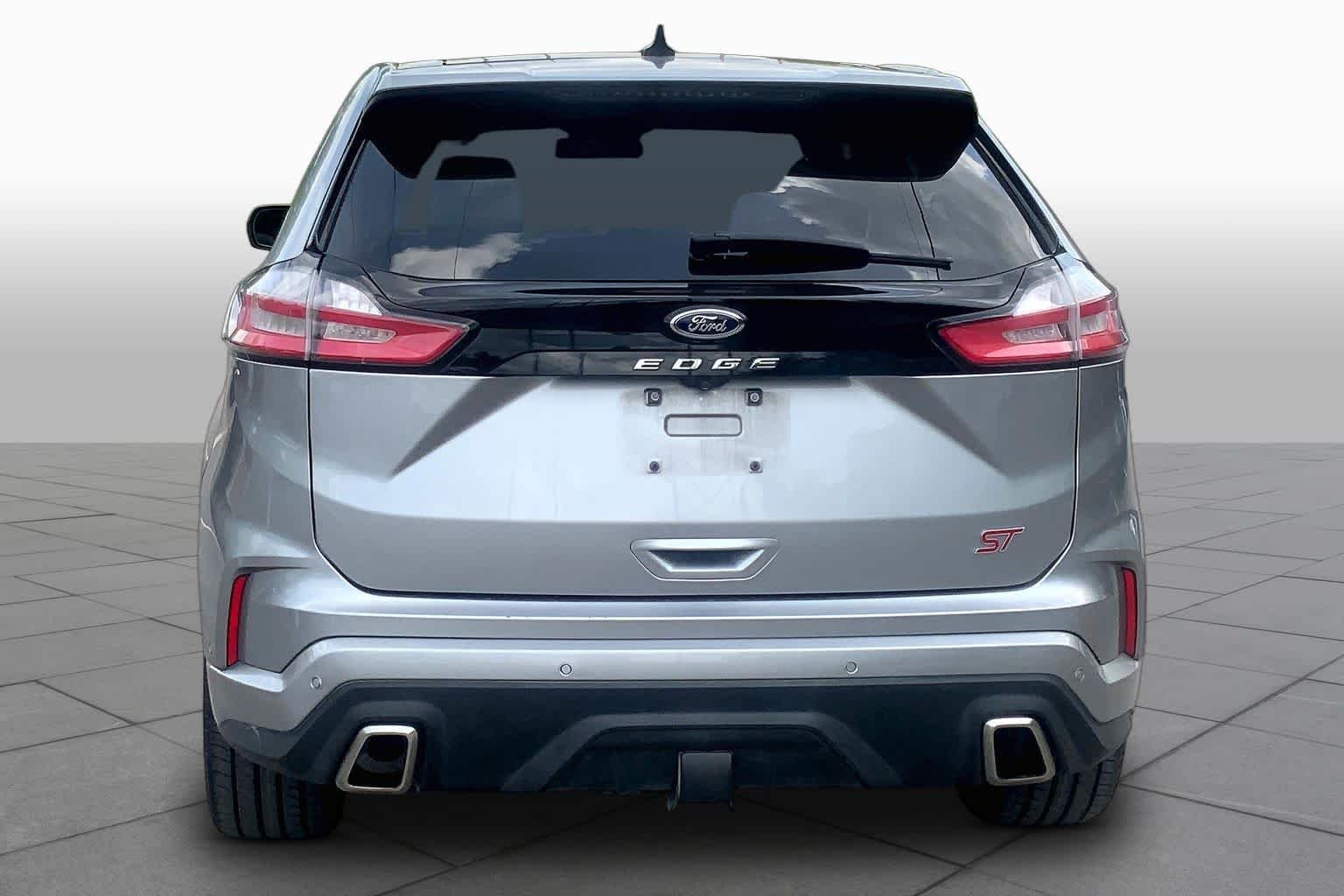 Used 2021 Iconic Silver Ford ST image 5