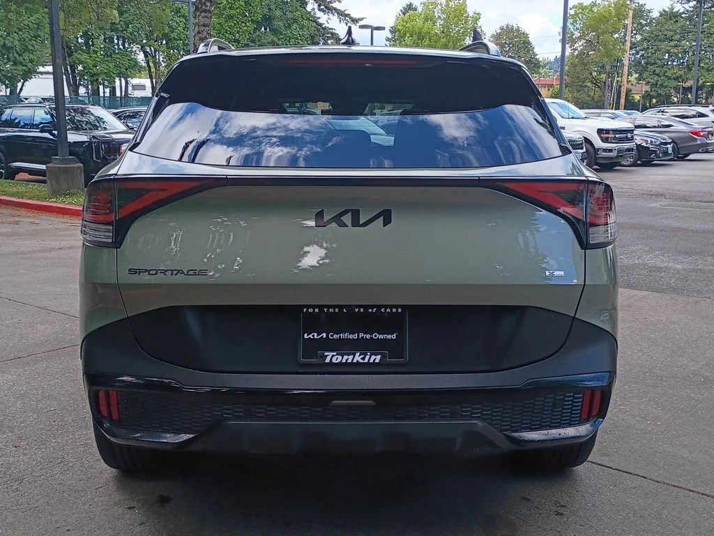 Certified Used 2025 Jungle Green Kia X-Line image 5