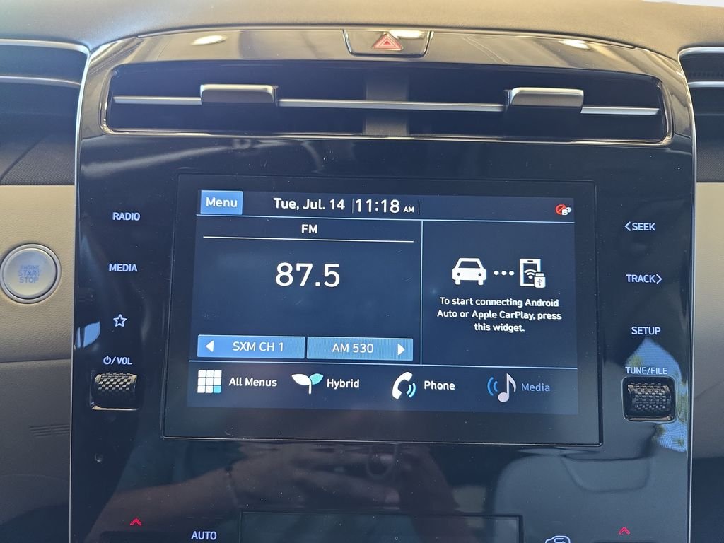 Used 2022 Black Hyundai SEL Convenience image 22