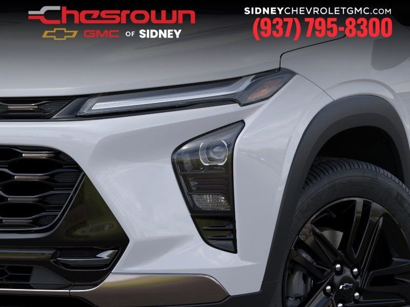 New 2026 Summit White Chevrolet ACTIV image 10