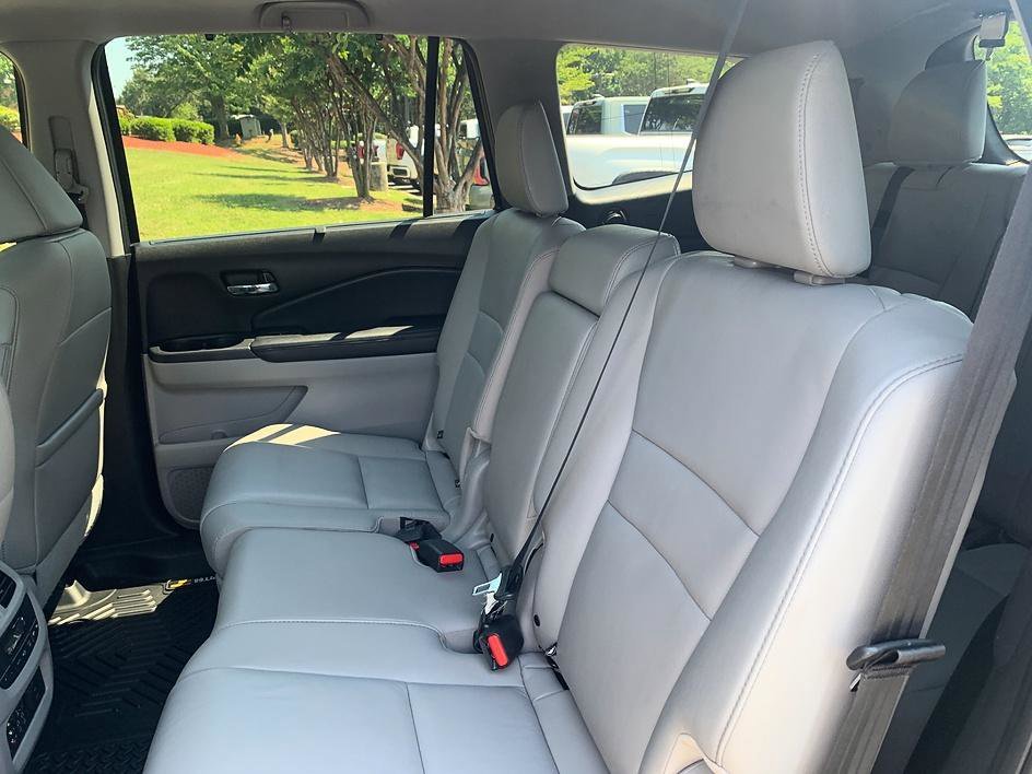 Used 2017 Modern Steel Honda EX-L image 11