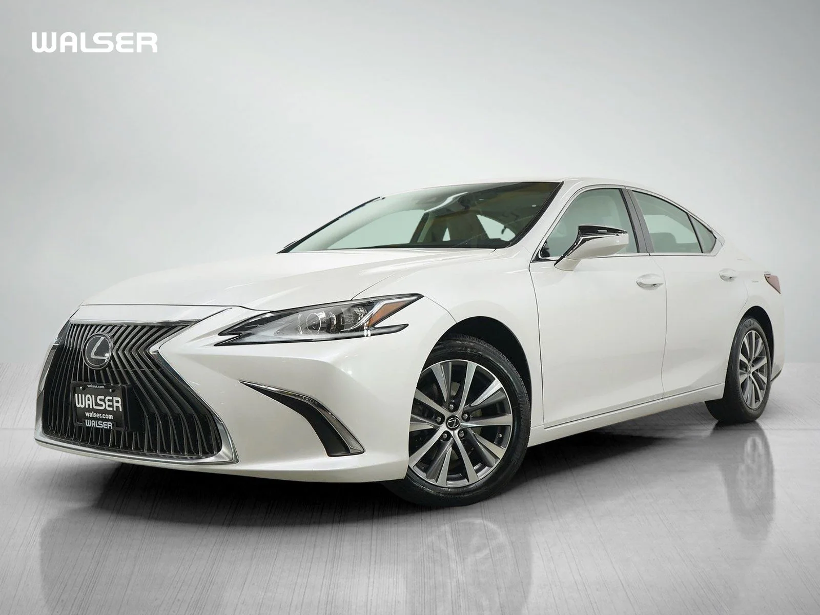 2021 Lexus ES 350 350's photo