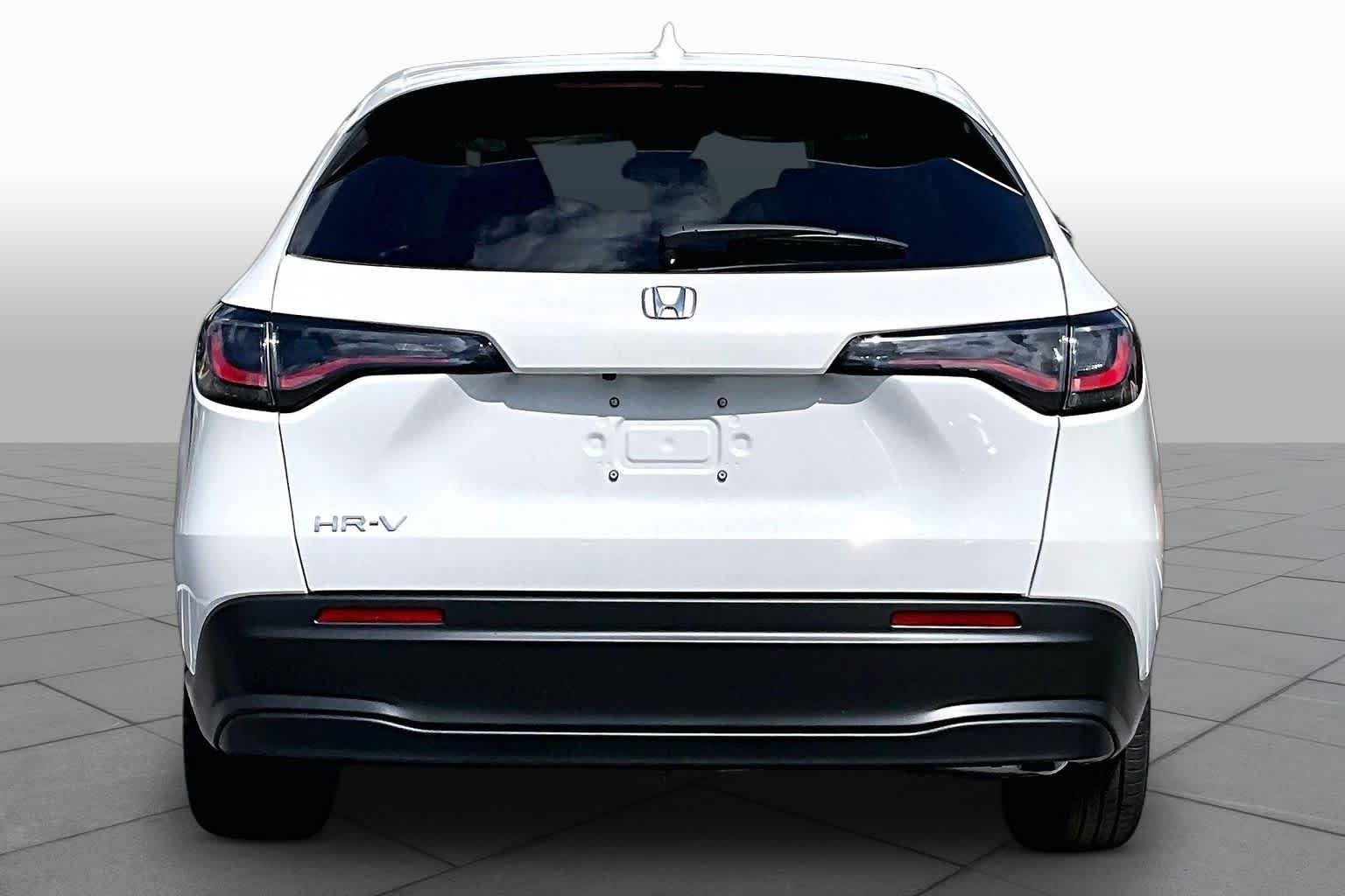 New 2027 Platinum White Pearl Honda LX 2WD image 4