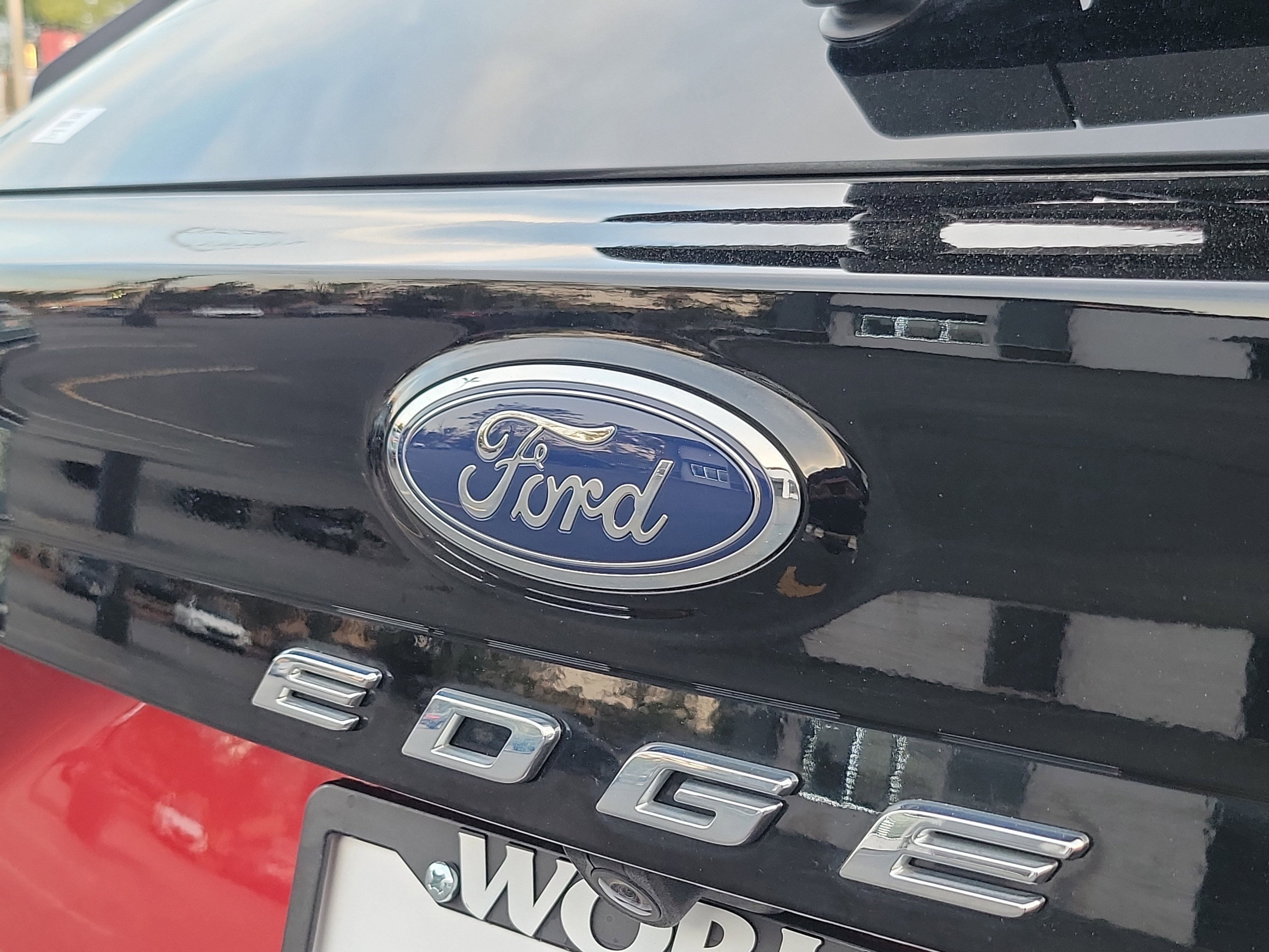 Used 2023 Red Ford  image 6