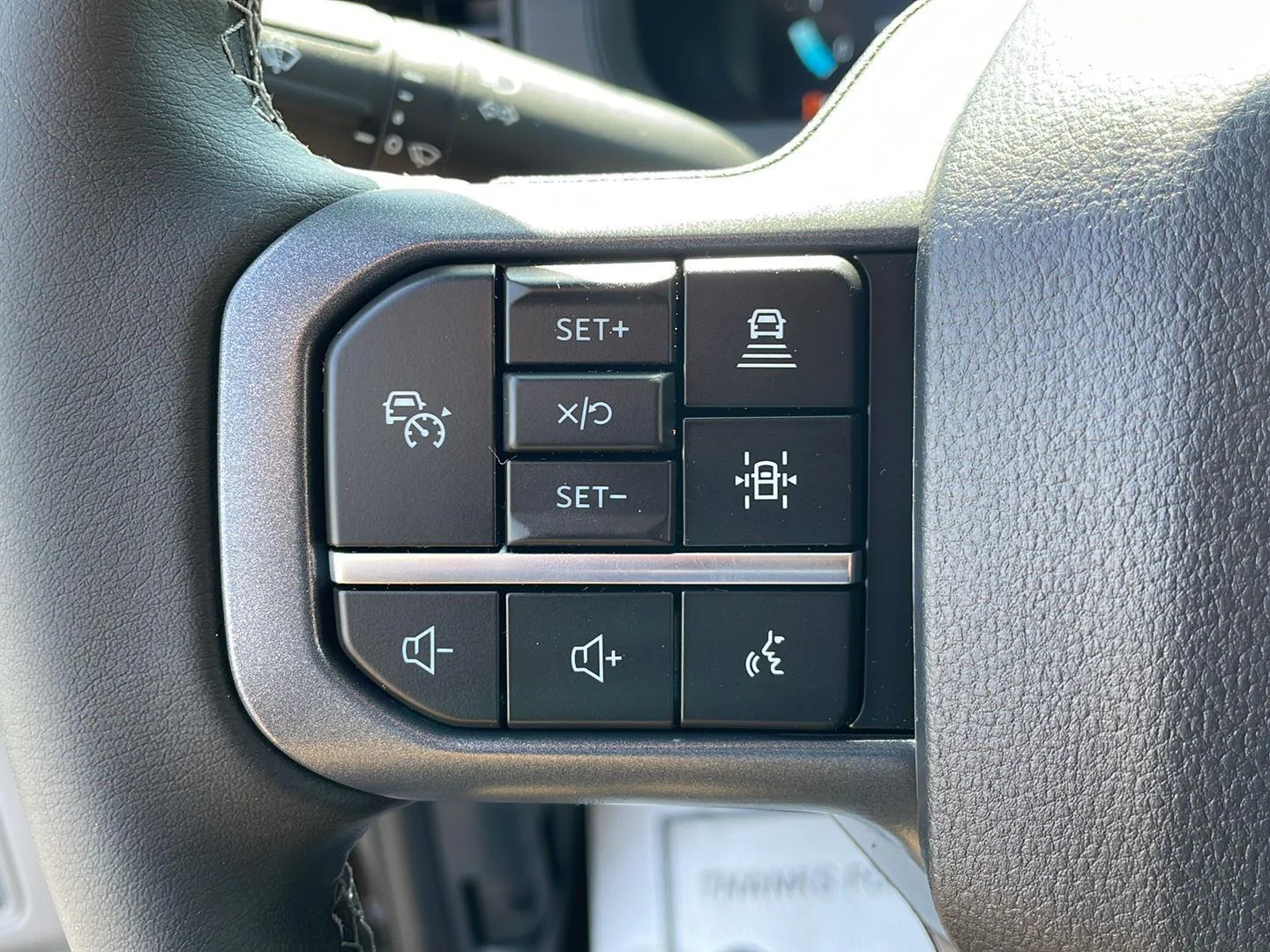 New 2026 Marsh Gray Ford XLT image 14
