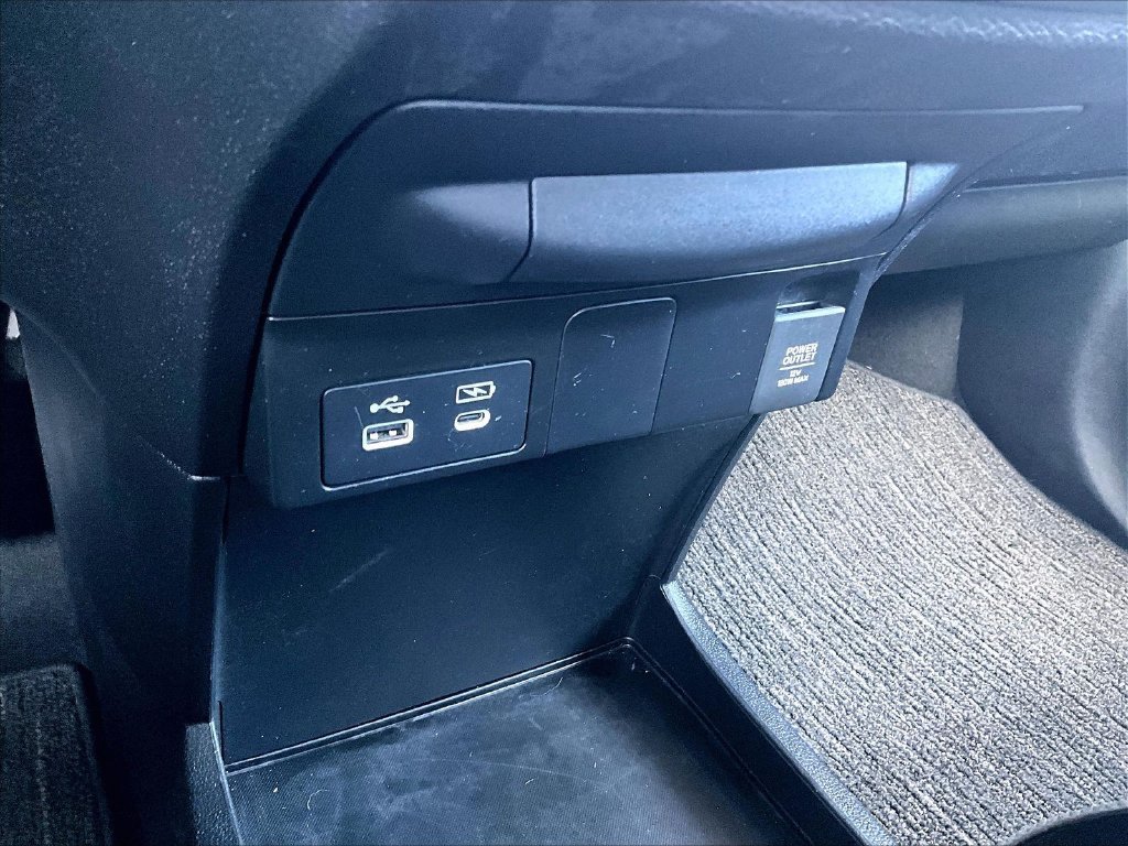 Used 2025 Black Honda EX-L image 28