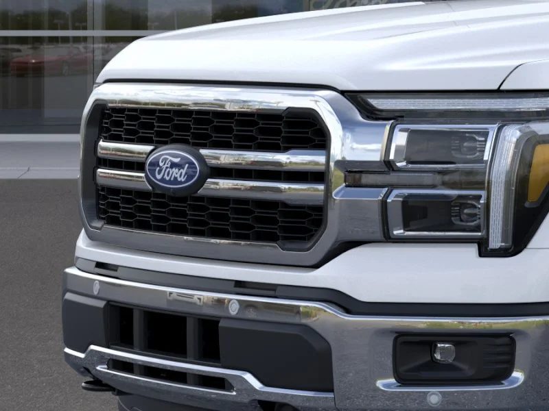 New 2026 Star White Metallic Tri-Coat Ford Lariat image 39