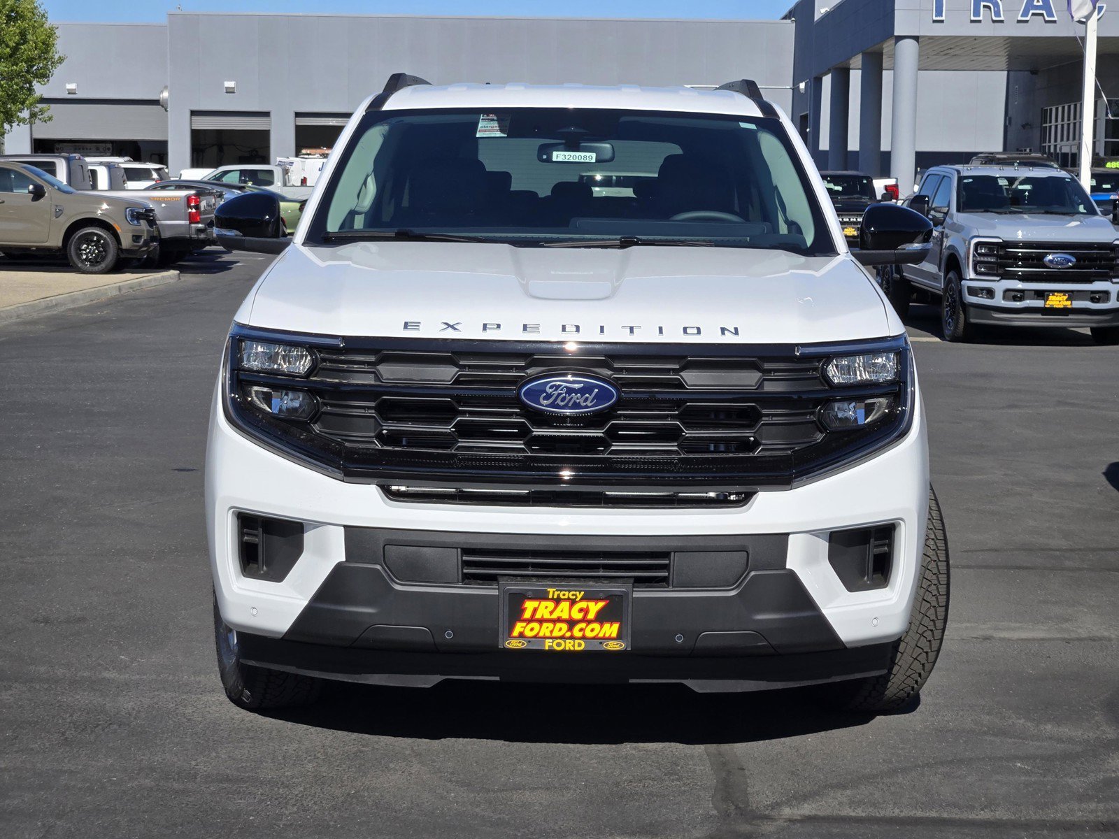 New 2026 Oxford White Ford Active image 2