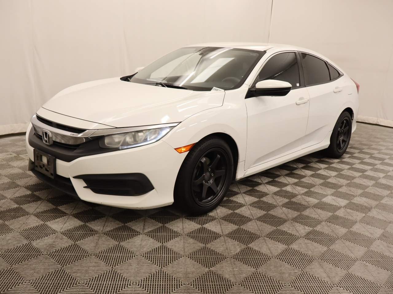 Used 2017 Taffeta White Honda LX image 1