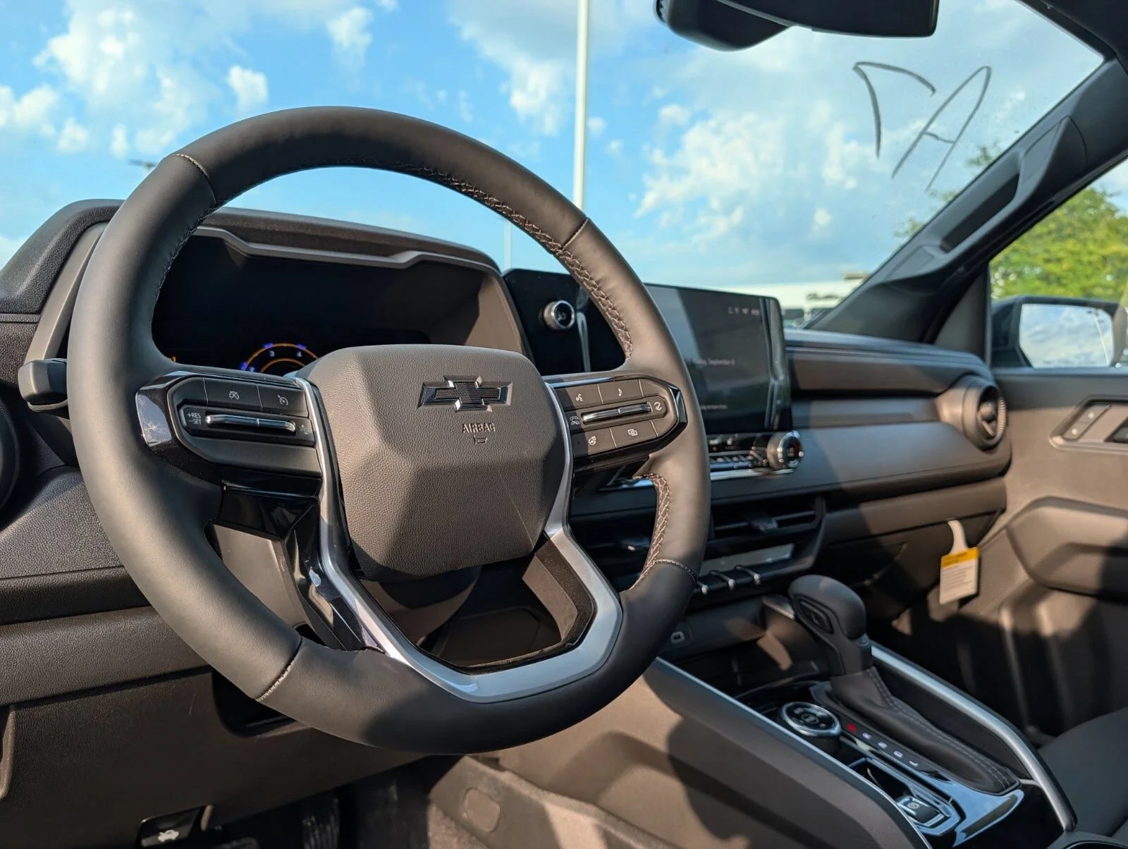 2026 Chevrolet Colorado Trail Boss - Photo 31