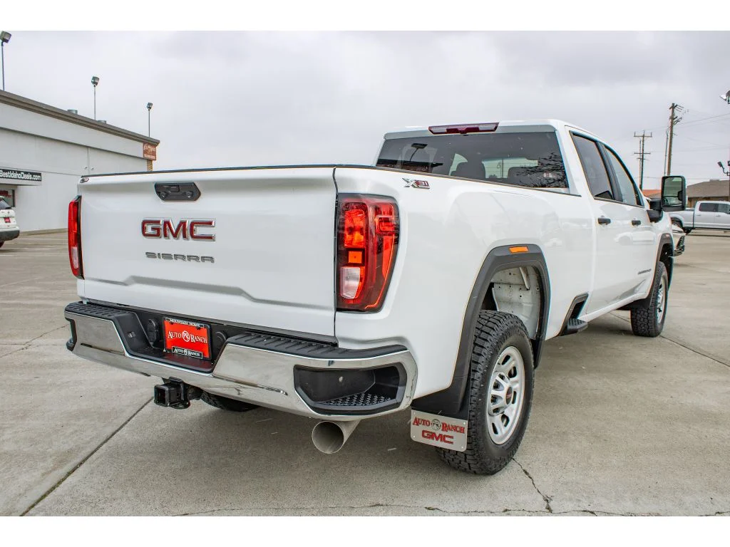 2025 GMC Sierra 3500HD Pro - Photo 7