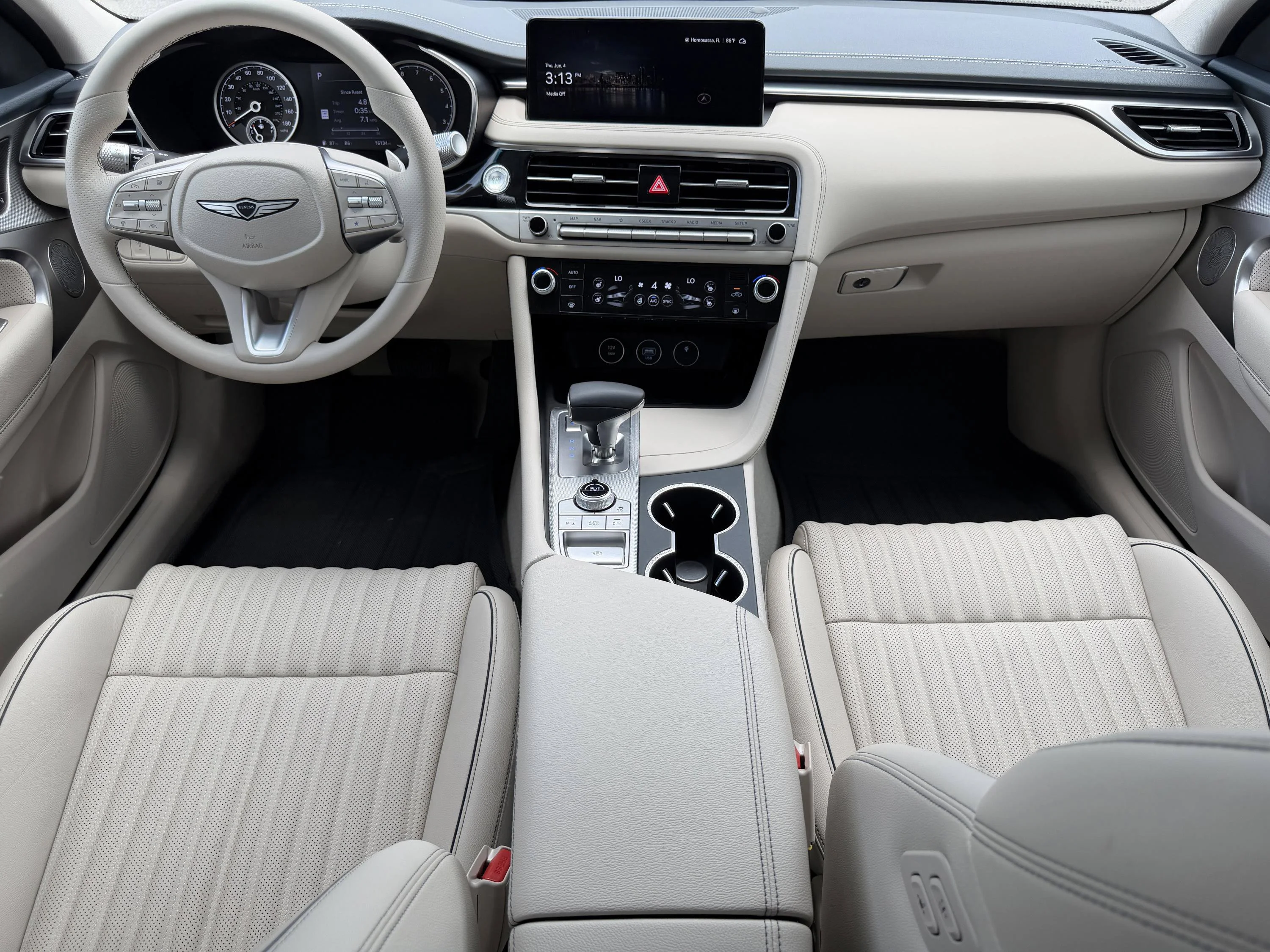 Used 2026 Savile Silver Genesis 2.5T Prestige image 16